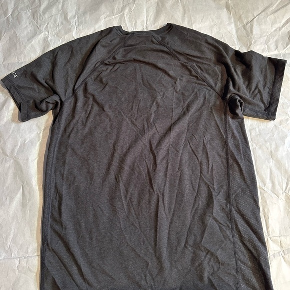 Carhartt Men's Charcoal Tee - Picture 8 of 8